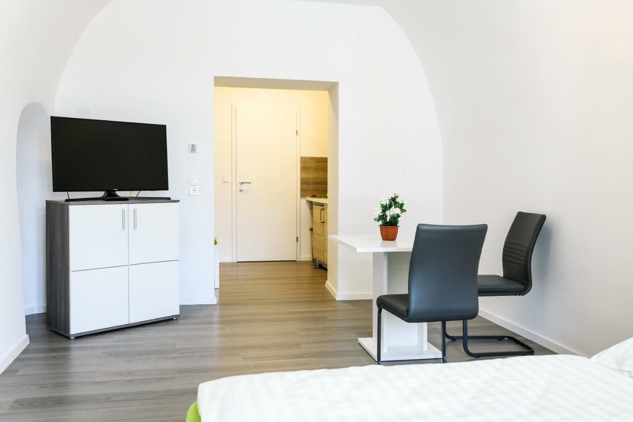 Allram "Topsleep" 24 Hours Checkin Waidhofen an der Thaya Bagian luar foto